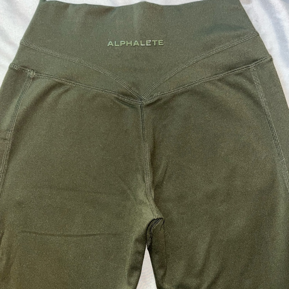 Alphalete green small never worn seamless leggings